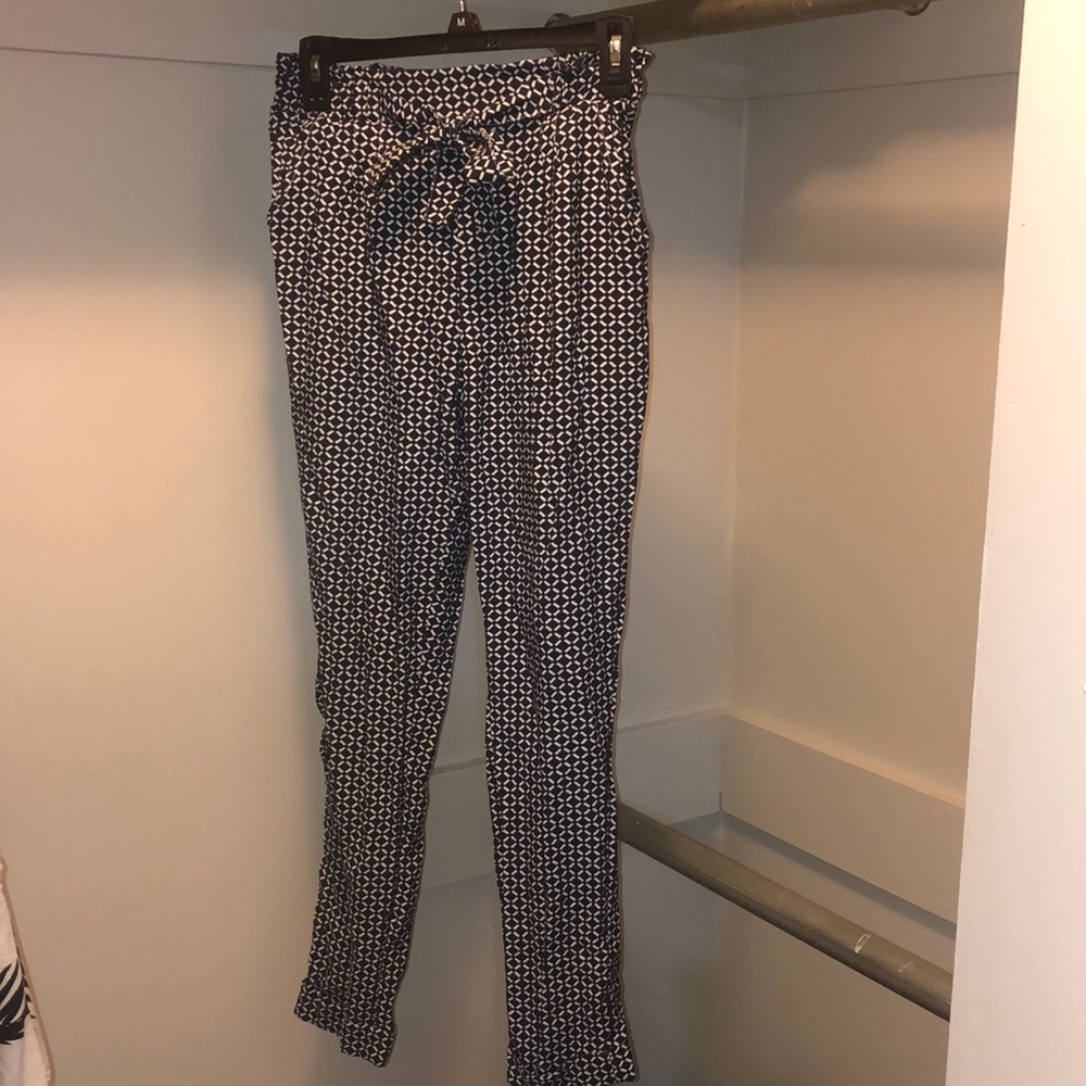 Small streetwear society pants